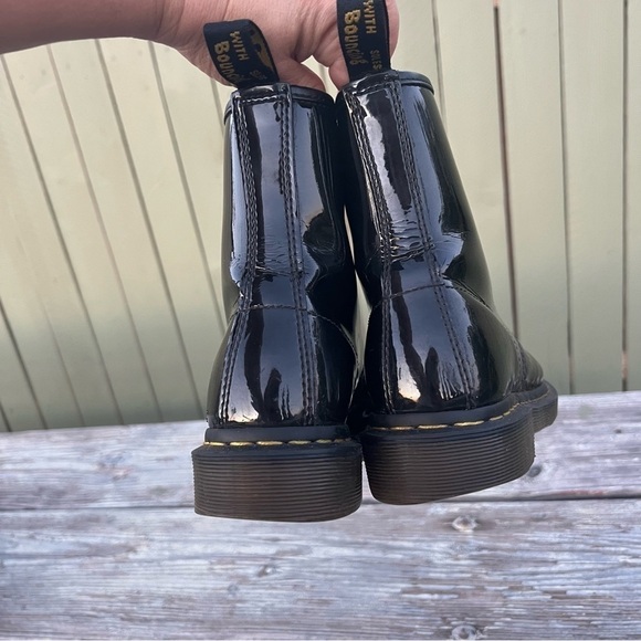 Dr. Martens 1460 Eight-Eye 8 Hole Patent Leather Boots Martens - Picture 10 of 11